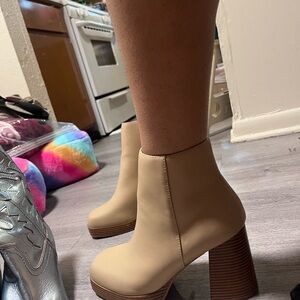 True Craft Tan Platform Ankle Boots with Stacked Heel